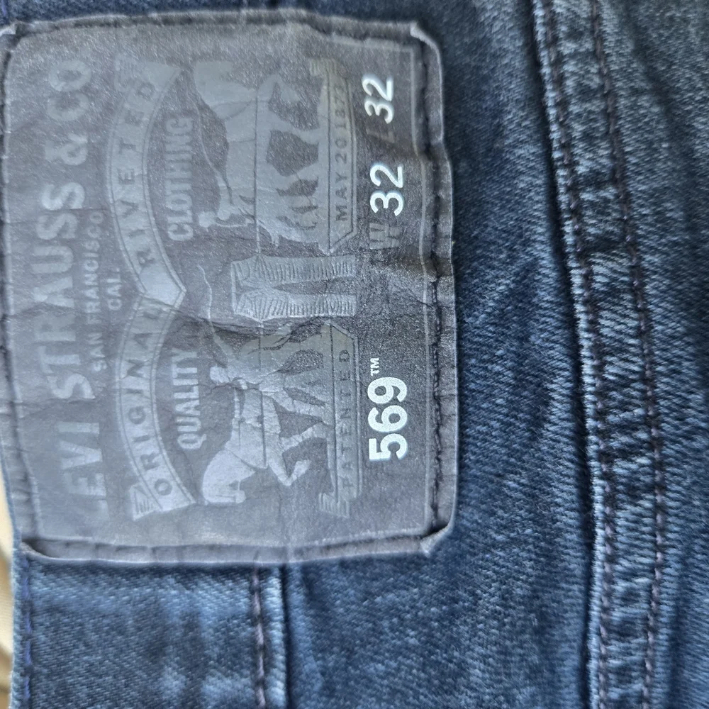Levi's Men's Straight Jeans in Deep Blue